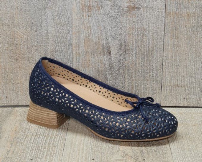 DChicas_4794_Bleu