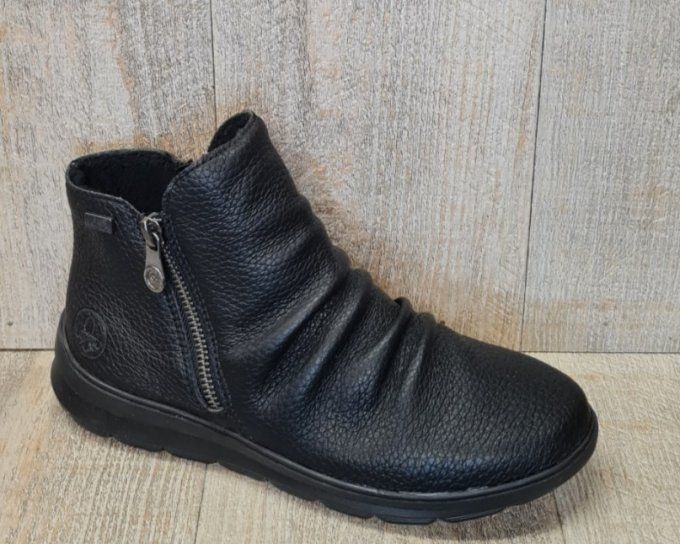 Rieker_Z0056_Noir_TalonPourpre