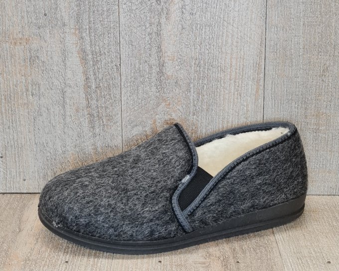 Rohde_2610_Gris
